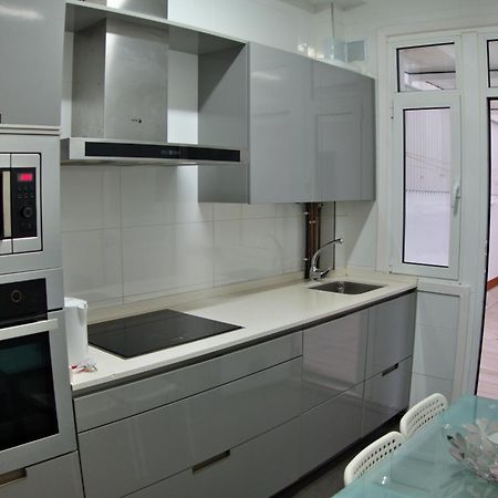 Amplio Y Centrico Piso Con Patio. Apartamento Corunha Exterior foto