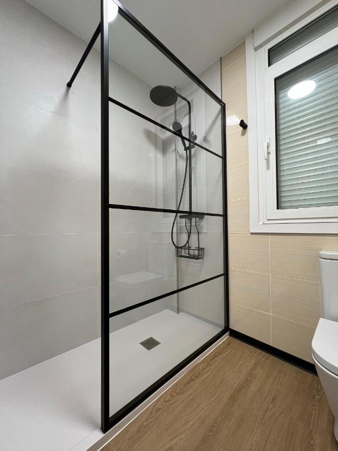 Amplio Y Centrico Piso Con Patio. Apartamento Corunha Exterior foto