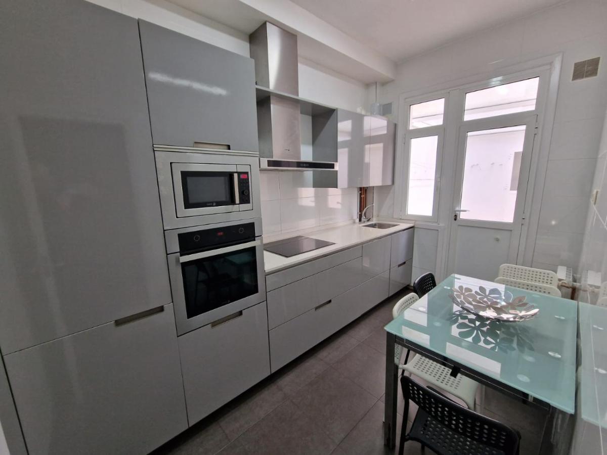 Amplio Y Centrico Piso Con Patio. Apartamento Corunha Exterior foto